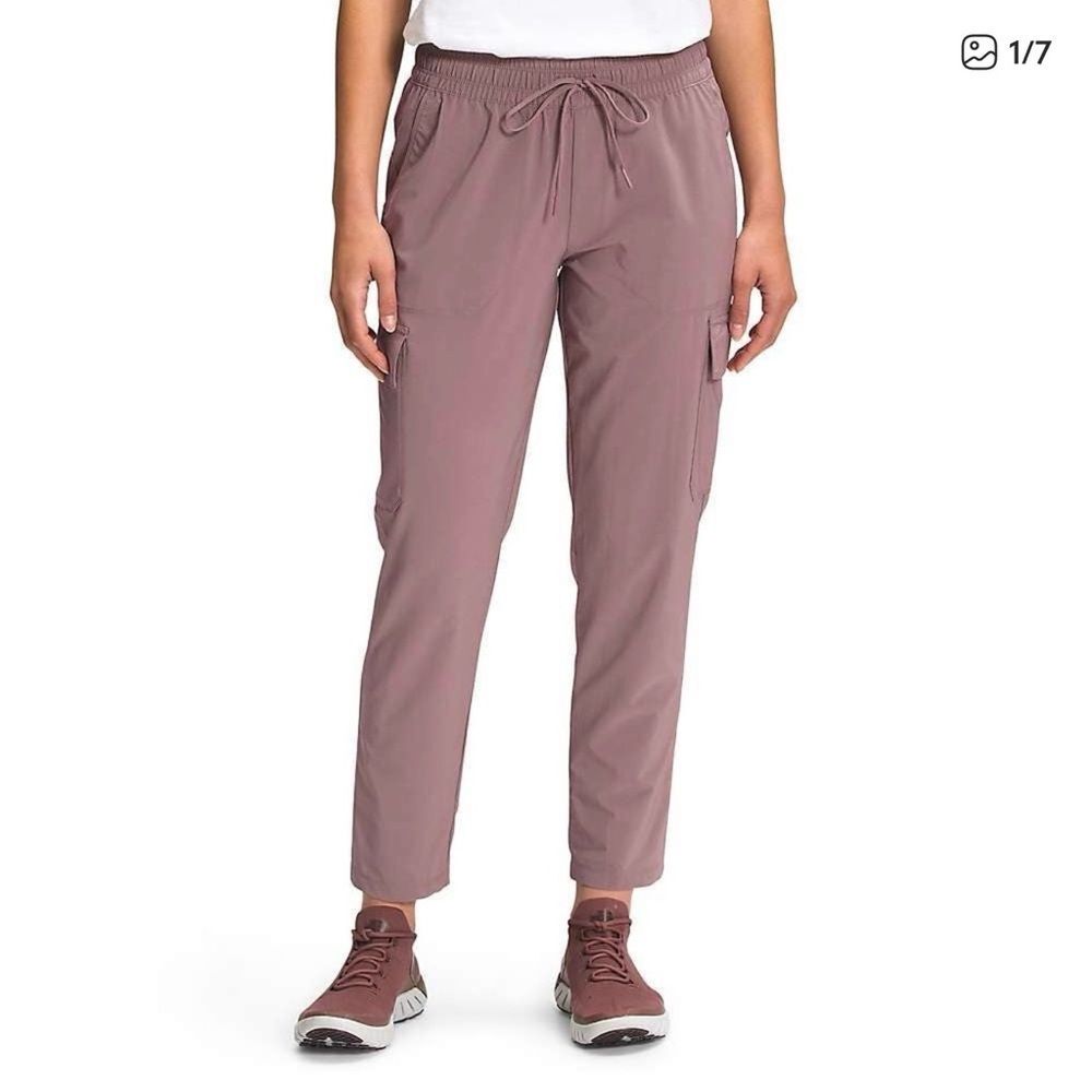 The North Face Mauve Cargo Jogger Pants Women’s